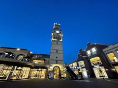 -王府井奥莱临潼小镇(临潼店)