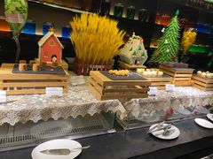 -唐拉雅秀酒店-西锦汇空中BBQ·思创餐厅