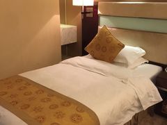 -华雅花园大酒店