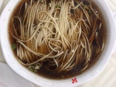 没煮熟还不好看的假阳春面-怡园饭店-餐厅(四望亭店)