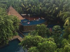 -三亚湾海居铂尔曼度假酒店