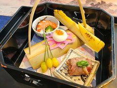 -雲上錢屋·地标景观(上海中心店)