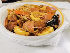 -徐记小怪兽肉蟹煲店(哈西万达金街店)