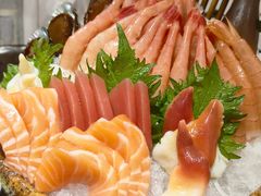 -银泰百货(厦门国贸中心店)