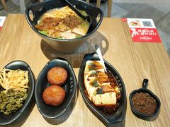 -桂在香知桂林米粉(南岗松雷店)