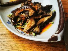 -毛辣果·贵州红酸汤牛肉火锅(西单店)