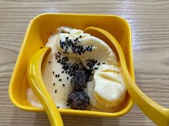 冰淇淋打蛋-八角饮楼(虹桥店)