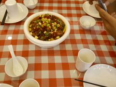 -鲁班小馆(政四街店)