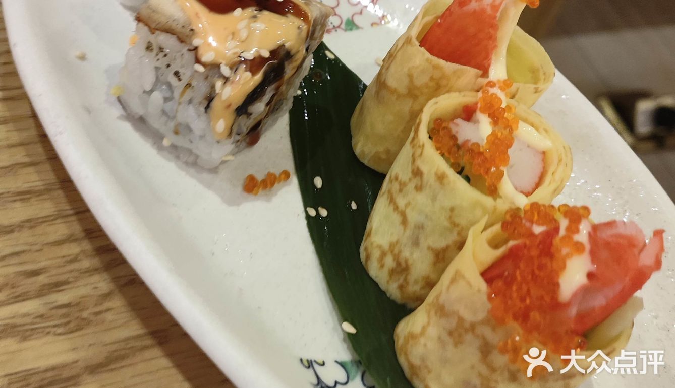 以和牛畅吃为特色，牛肩肉、牛上脑肉质鲜嫩多汁、纹路清晰