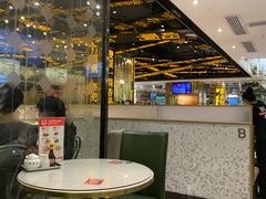 -香港新发烧腊茶餐厅(万象店)