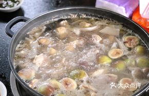 Chicken Thigh in Coconut Water and Fig Infusion