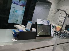 -福奈特洗衣·洗鞋·奢侈品护理(百联中环店)