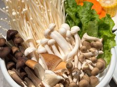 -鼎鼎香·港式火锅·臻选店(北京SKP店)