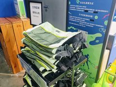 -迪卡侬(大英山店)