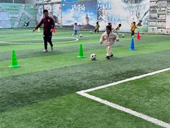 -飞梦少儿足球培训(塘桥校区)