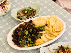 锅巴牦牛肉-小厨子私房菜·云南美食店
