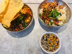 -红鼻子桂林米粉(金唐新光界店)