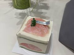-山与蓝·轻糖鲜果蛋糕(勒泰店)