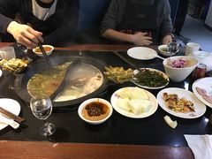 -重庆德庄火锅(体育中心店)