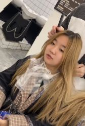 -V8潮牌·接发烫染连锁