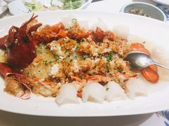 波士顿龙虾拼虾饺皇-同庆楼(滨湖万达广场店)