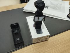 -DJI大疆(深圳华强北曼哈授权体验店)