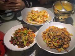 -卢大鲜鱼头捞饭(美利广场店)