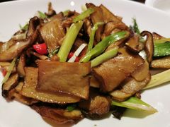 干烧野山菌-邓丽君音乐主题餐厅