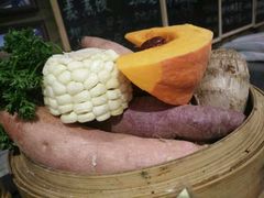 -船梆煮•蒸汽海鲜·炉火烤肉(五四广场店)