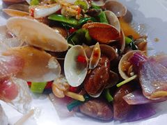 -四川小胡子海鲜(丁村万人海鲜广场店)