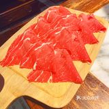 边涮肉边喝汤的火锅店