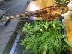 -灌县老妈砂锅串串香(万科红生活广场店)