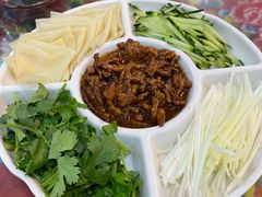 -九妹农家大铁锅东北菜(江湾店)