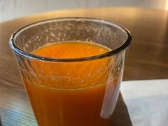 -POKEE VIA&Brunch·维娅(重庆来福士店)