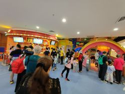 -太空学院儿童娱教乐园(中华广场店)