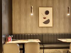 -必胜客(欧亚万豪店)