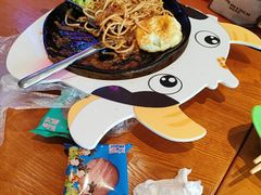 -豪客嘉族·麦尼顿西餐厅(乐福天下店)