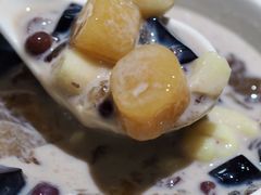 -彬媽糖水(侨鑫国际店)
