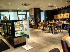 -星巴克臻选(莘庄仲盛店)