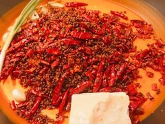 纯牛油锅底-黄潇洒老火锅(九眼桥宏济巷店)