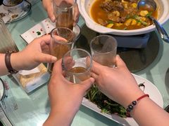 -帅巴人舅母子腊蹄民俗村