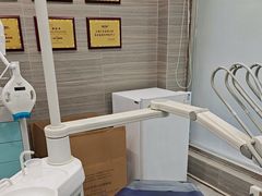 -上海仁爱医院口腔科 · 种植