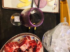 -毛辣果·贵州红酸汤牛肉火锅(西单店)