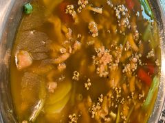 -有红鸡毛店·川菜(建设路店)