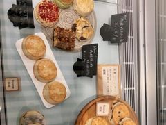 -SKROLL卡特司库·蛋糕定制·生吐司·司康(古北程家桥店)