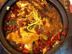 -重庆鸡公煲(三八山珍美食城店中店)