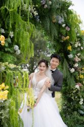 -雪中彩影婚纱摄影·微光艺术中心