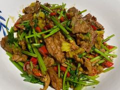 小炒黄牛肉-恋湘小镇(纺织大厦店)