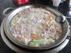 -老来福·非遗酸汤兔(凯旋路店)