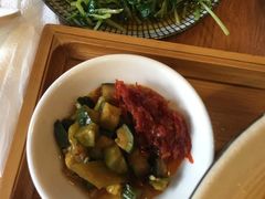 酸黄瓜-阿莉餐厅(枣阳路店)